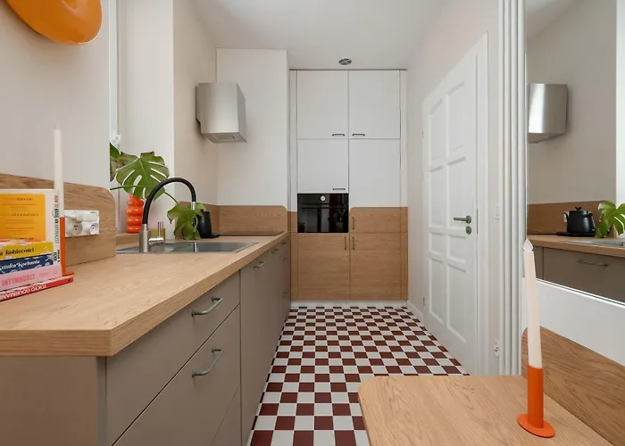 Apartman Unique Close To The Center With Balcony By Renters *